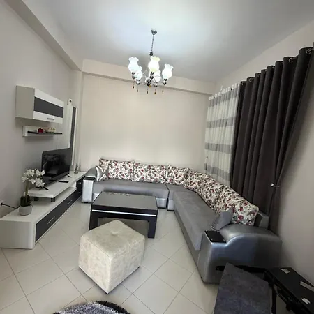 Apartament Estia *